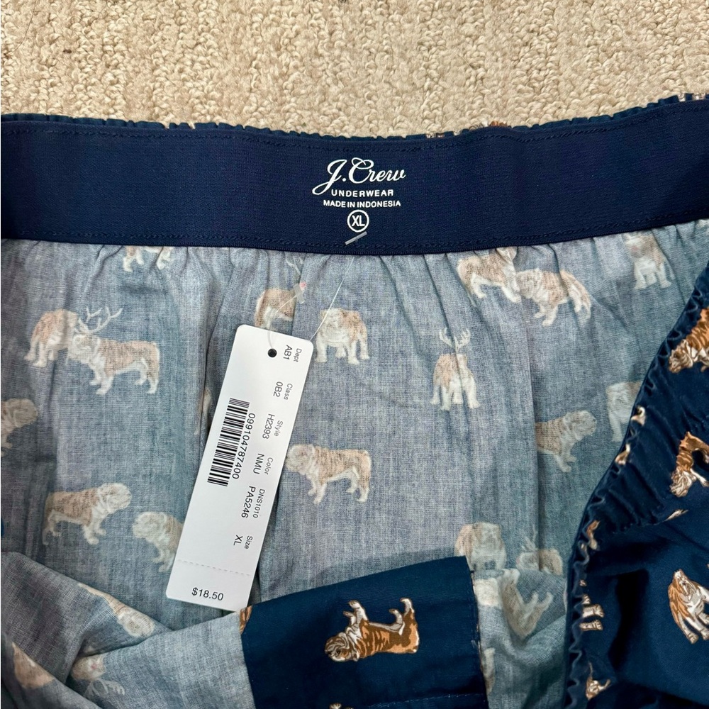 NWT J. Crew Men’s Boxers Size XL Bulldog Christmas Pattern - Picture 3 of 3